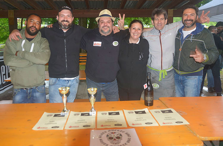 Santa Muerte (Reserve Champions - Three Tower's Barbecue Fighting) - Julien Baraldi, Luca Bini, Matteo Tassi, Clara Alimenti, Don Scalmanini e Valter Beltrami